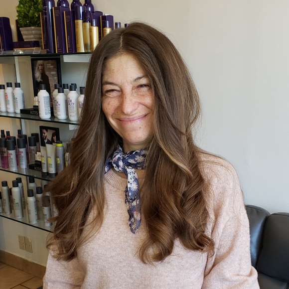 Meet your Posher, Posh - Picture 2 of 7